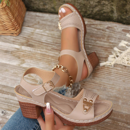Sandales d'été à talons hauts grande taille - parisienne chic